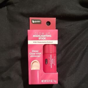 b.pure Glow Up Highlighting Stick